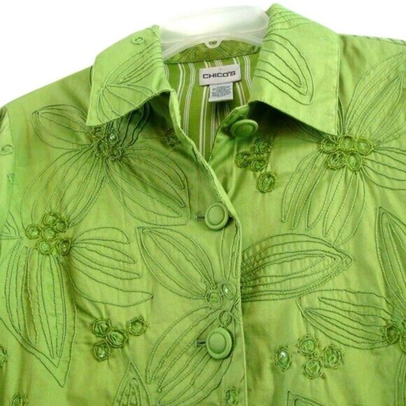 Chico's Spring Green Beaded Cropped Jacket Size 0, Small - Picture 2 of 3